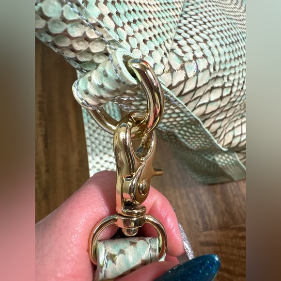 Brahmin NWOT Bristol Hobo-Opal Shimmer-Snake Embossed Leather-HTF-RARE - Picture 13 of 16